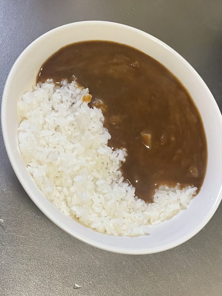 ローソンストア100 特盛カレー激辛